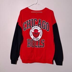 NBA Official Gear, Chicago Bulls color block sweater, men's XXL (runs small)